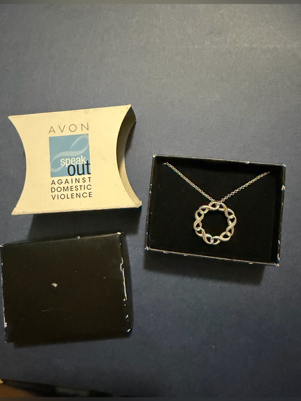 Avon Circle of Support Necklace Women's Empowerment 2011